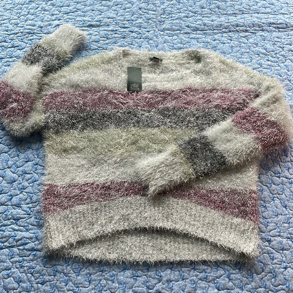 Retro LS Sweater Size M Fuzzy Soft
“Wild Fable” Pink, Black, Green Stripe
